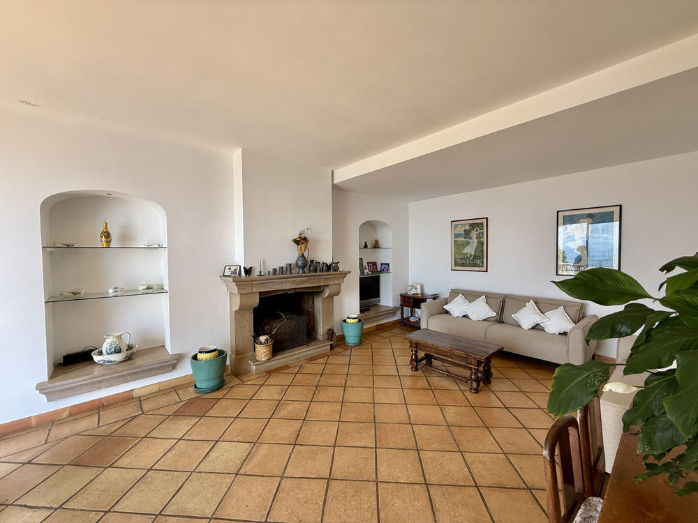 � vendre  Maison Roquebrune-Cap-Martin (06190)