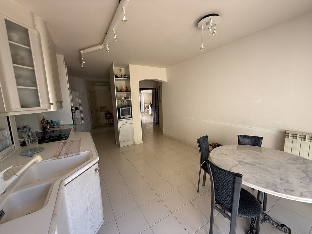 � vendre  Maison Roquebrune-Cap-Martin (06190)