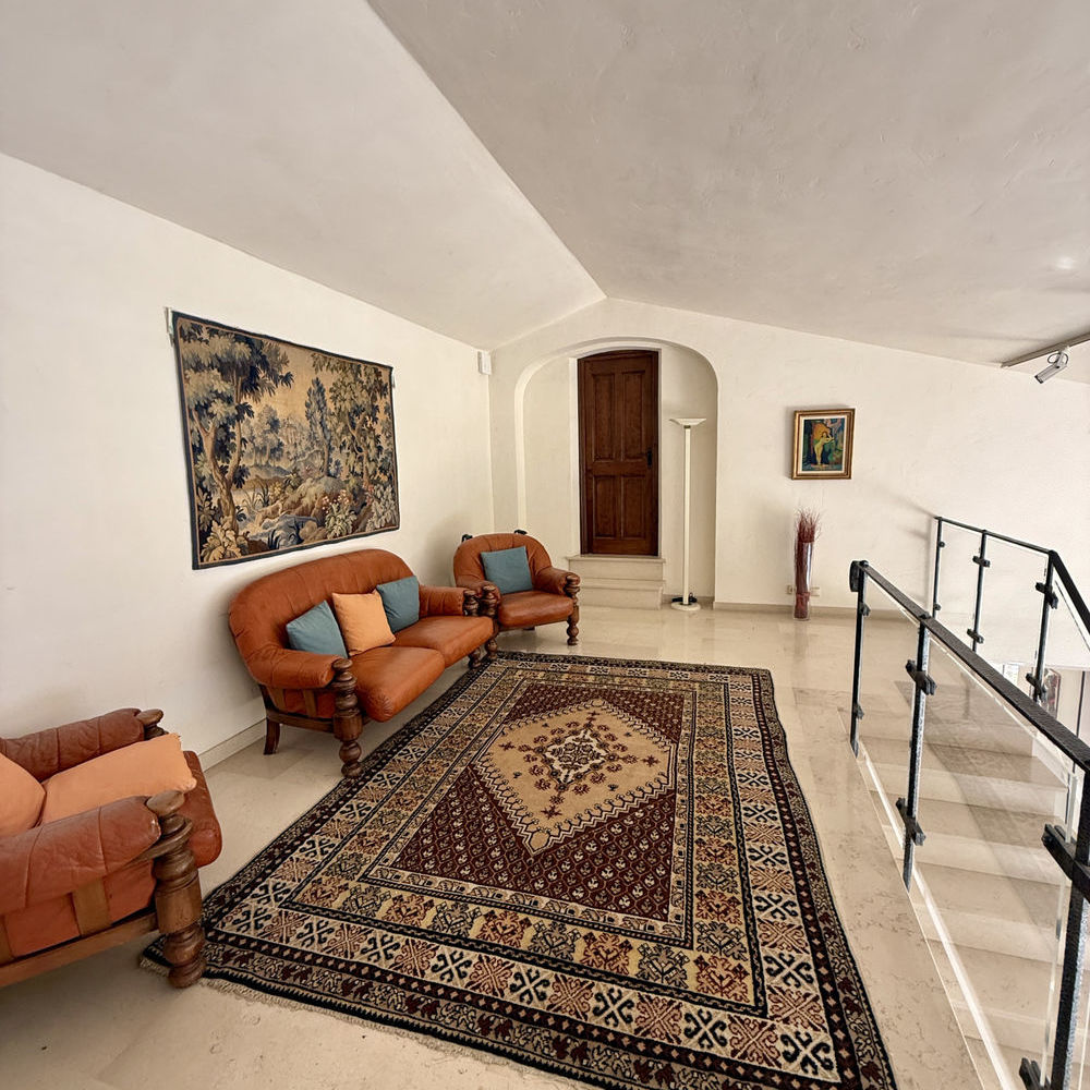 � vendre  Maison Roquebrune-Cap-Martin (06190)