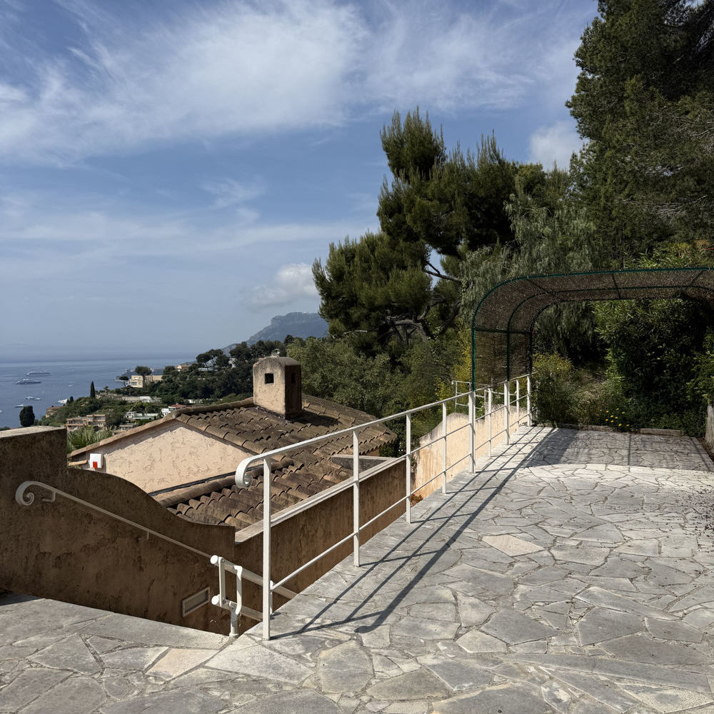 � vendre  Maison Roquebrune-Cap-Martin (06190)