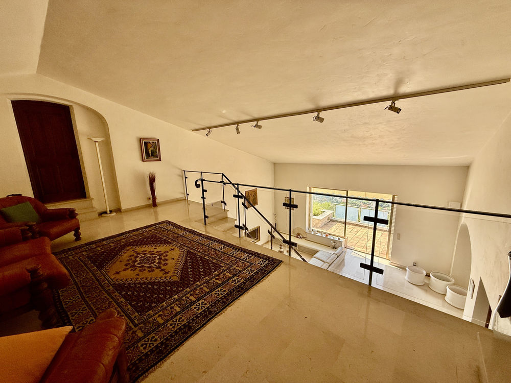 � vendre  Maison Roquebrune-Cap-Martin (06190)