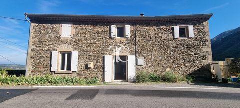   Maison de campagne Maison - 6 pi�ce(s) - 138 m�