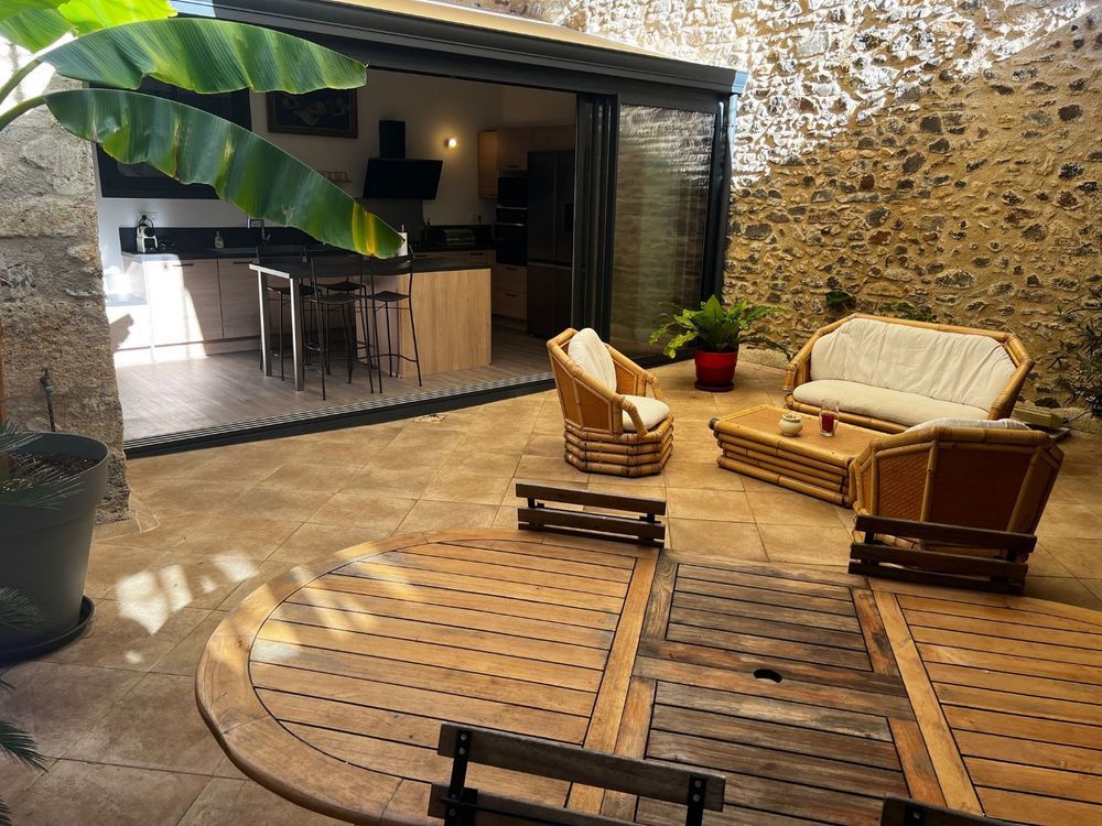 � vendre  Villa Caux (34720)