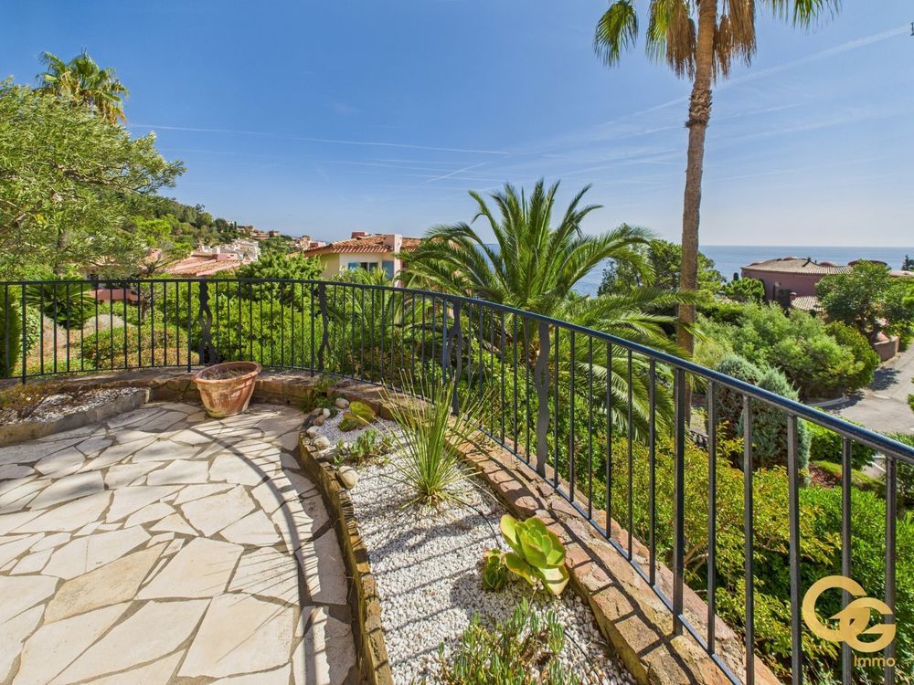 � vendre  Appartement Th�oule-sur-Mer (06590)