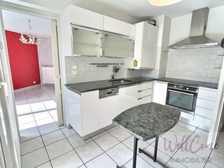  Appartement � louer 4 pi�ces 81 m�