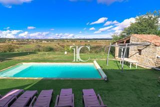  Villa � vendre 5 pi�ces 195 m�