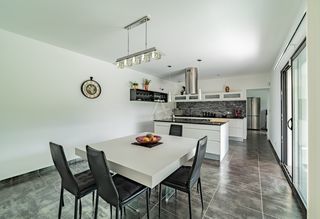  Maison � vendre 5 pi�ces 290 m�