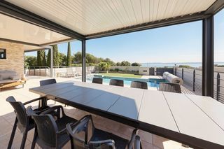  Villa � vendre 7 pi�ces 318 m�