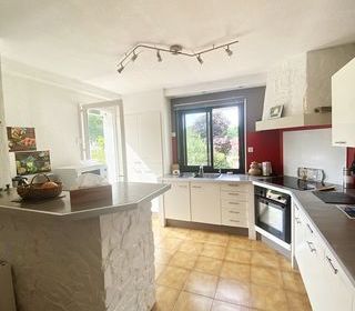  Villa � vendre 8 pi�ces 210 m�