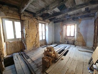  Maison � vendre 5 pi�ces 295 m�