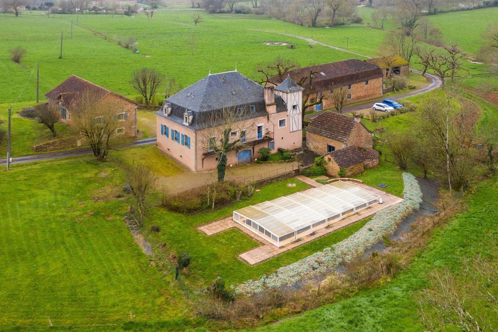 � vendre  Maison Saint-Michel-Loub�jou (46130)