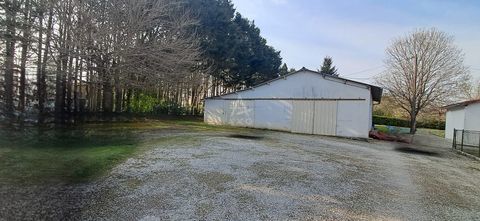 Hangar 75000 16380 Chazelles