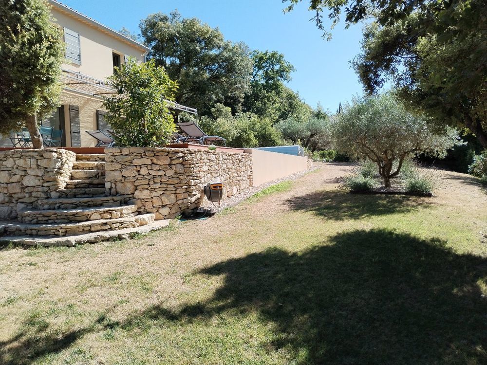 � vendre  Maison Venasque (84210)