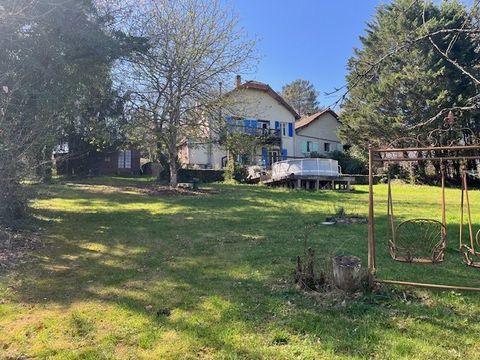   Maison de caract�re Maison - 6 pi�ce(s) - 151 m�