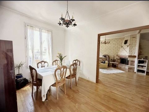   Maison Maison - 8 pi�ce(s) - 135 m�