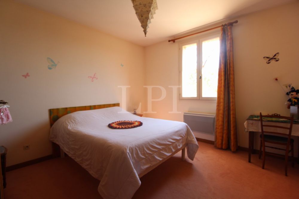 � vendre  Maison Saint-Saturnin-l�s-Apt (84490)