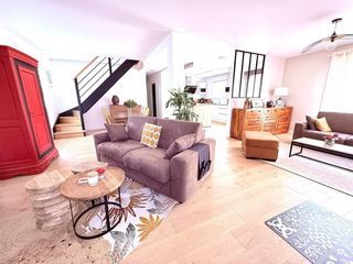  Villa � vendre 8 pi�ces 200 m�