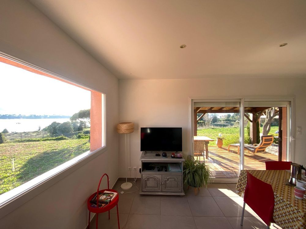 � vendre  Maison M�ze (34140)