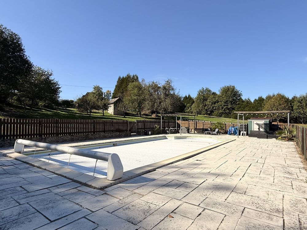 � vendre  Maison Pi�gut-Pluviers (24360)