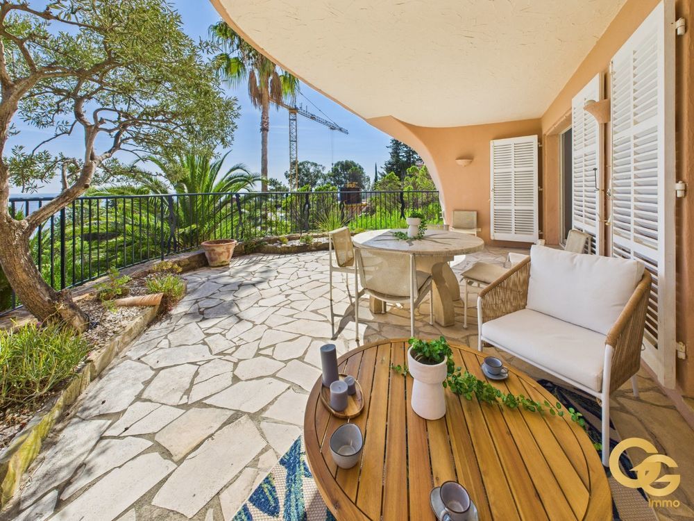 � vendre  Appartement Th�oule-sur-Mer (06590)