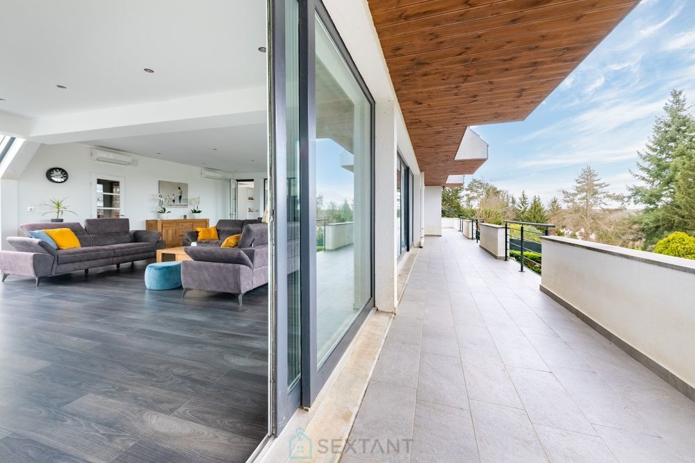 � vendre  Villa Fontainebleau (77300)