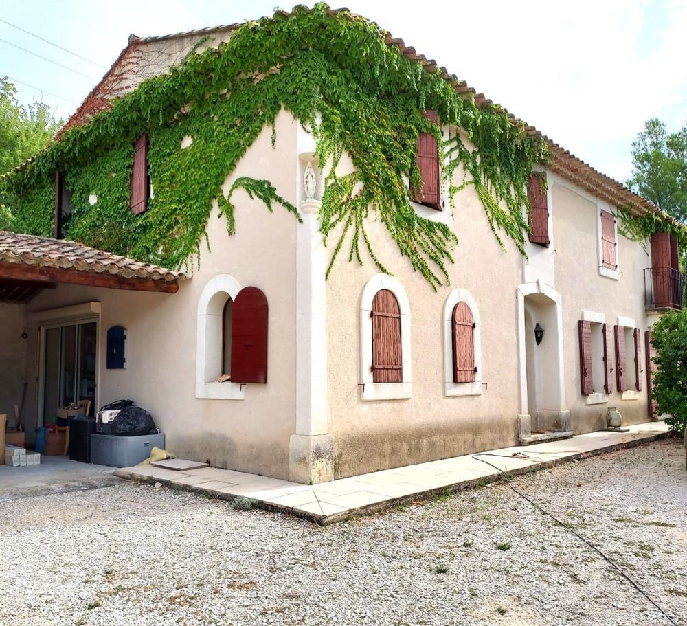 � vendre  Villa Saint-Saturnin-l�s-Apt (84490)