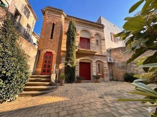  Immeuble � vendre 527 m�