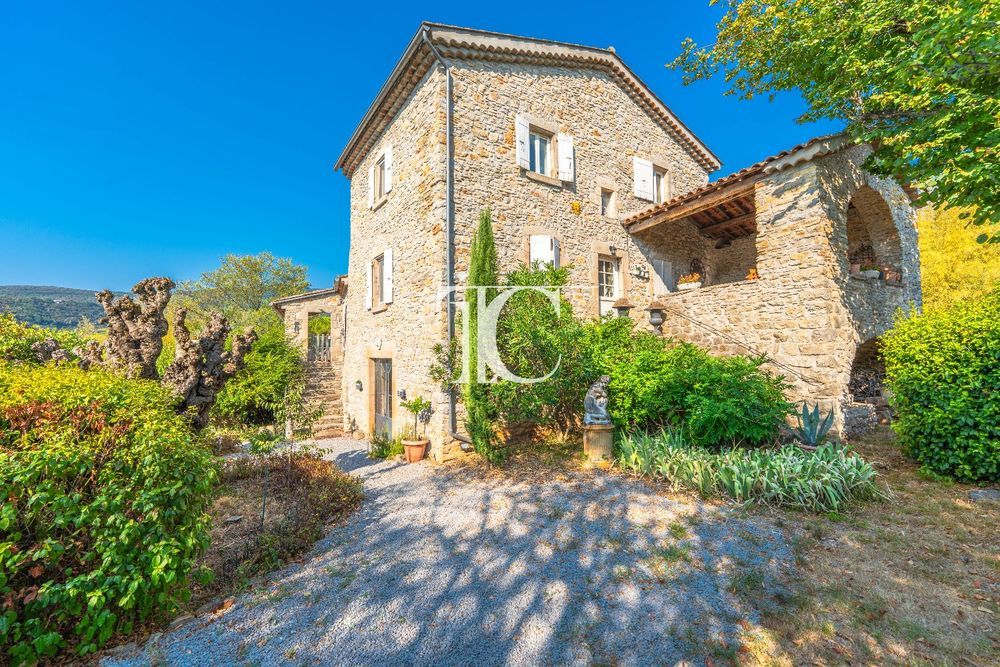 � vendre  Villa Les Vans (07140)