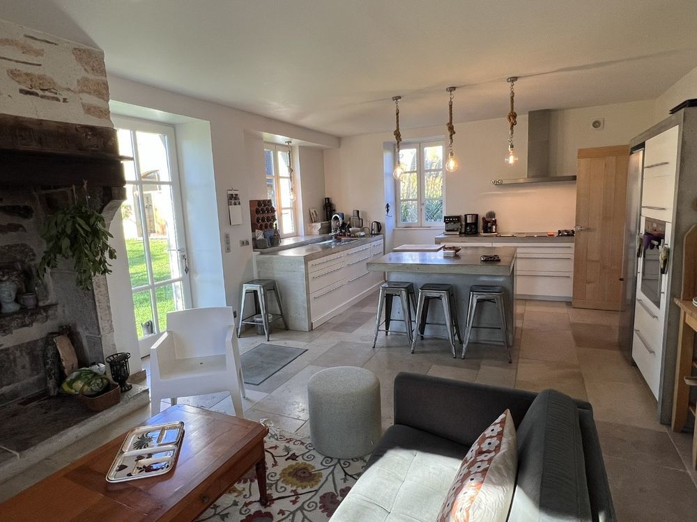 � vendre  Maison Figeac (46100)