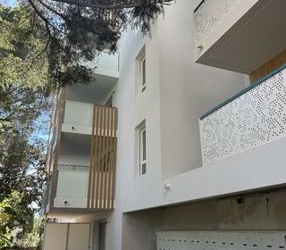  Parking / Garage � louer 