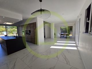  Maison � vendre 6 pi�ces 170 m�