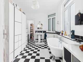  Maison � vendre 9 pi�ces 218 m�