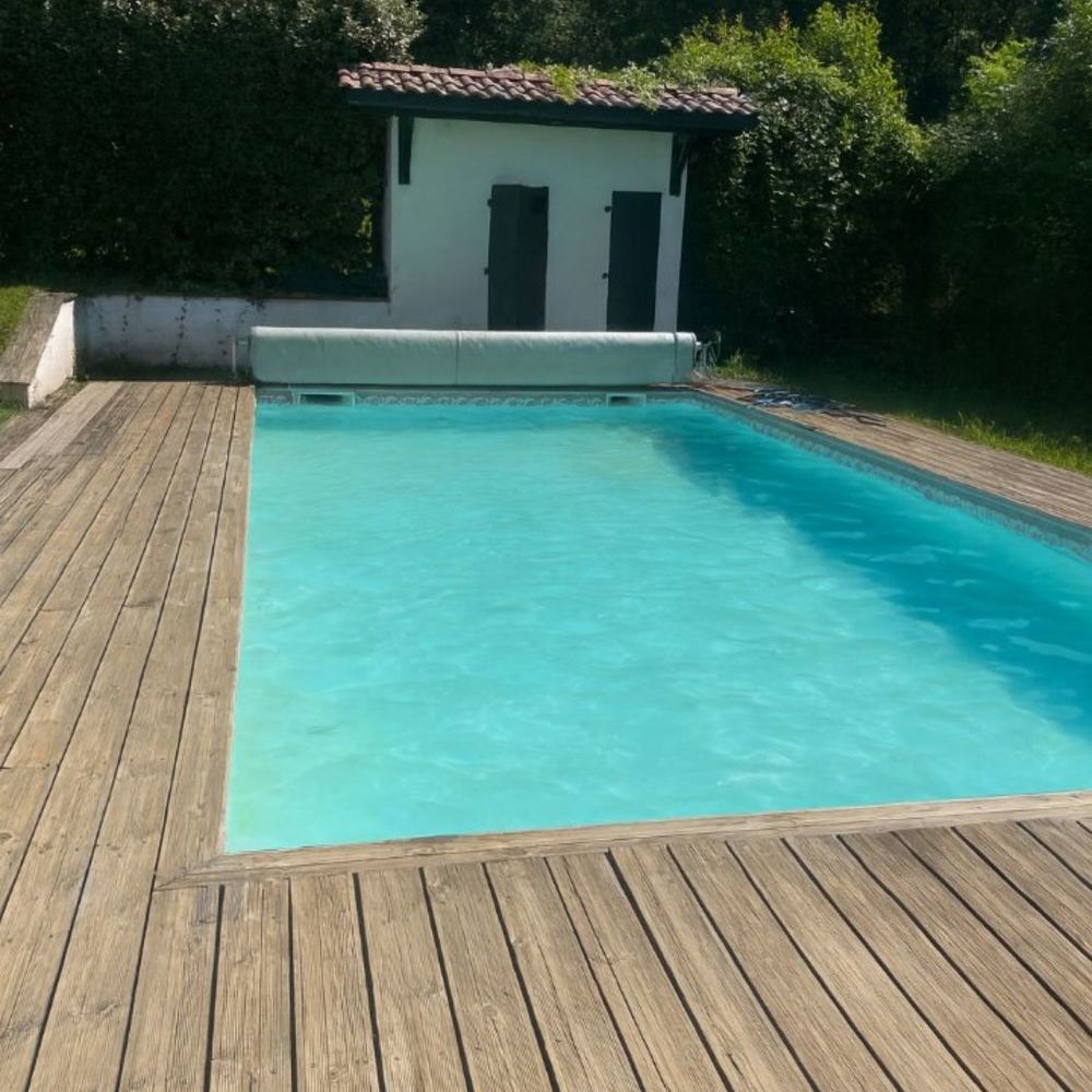 � vendre  Villa Ustaritz (64480)