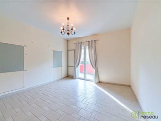  Maison � vendre 8 pi�ces 328 m�