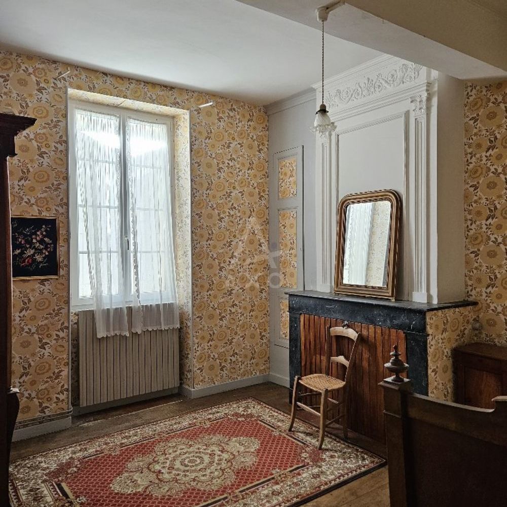 � vendre  Maison Montr�al (32250)