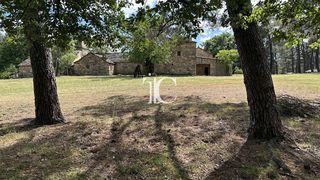  Villa � vendre 13 pi�ces 270 m�