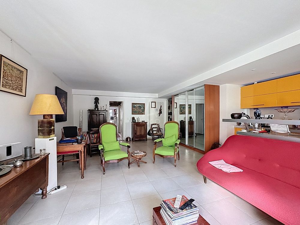 � vendre  Appartement Paris 18