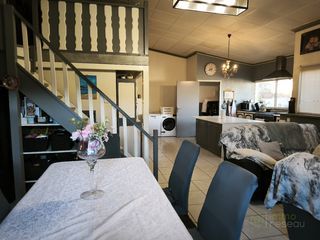  Maison � vendre 4 pi�ces 215 m�