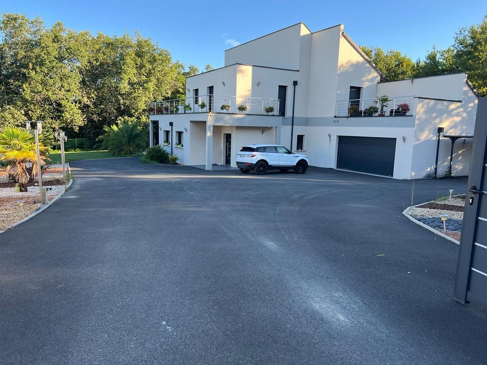 � vendre  Villa Ussac (19270)