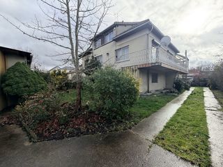  Maison � vendre 9 pi�ces 230 m�