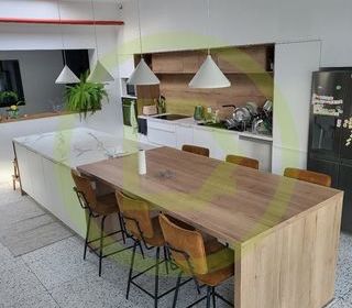  Maison � vendre 6 pi�ces 279 m�