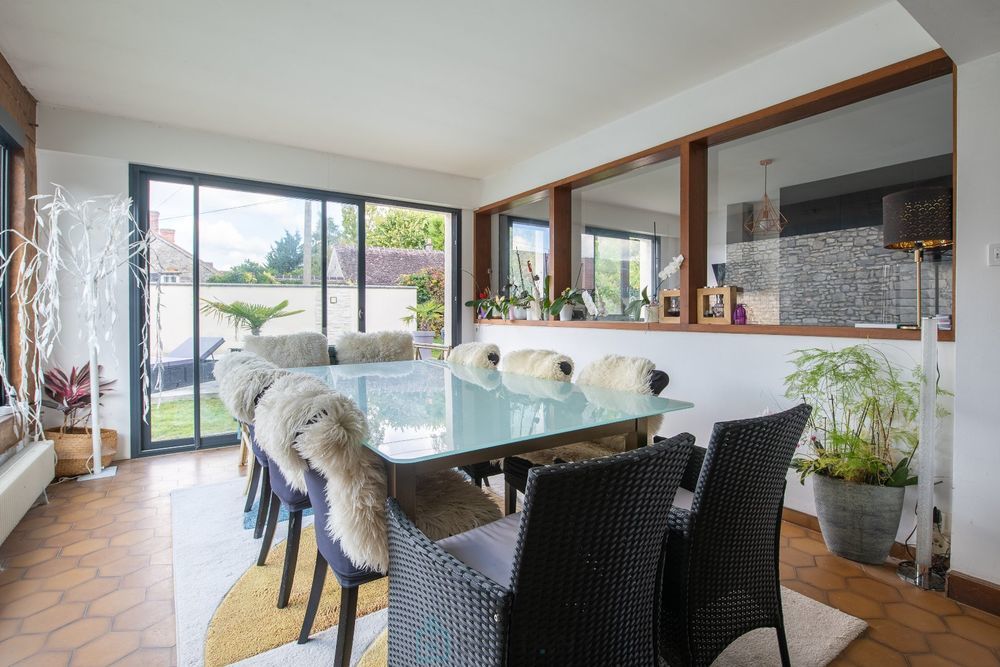 � vendre  Villa Fontainebleau (77300)