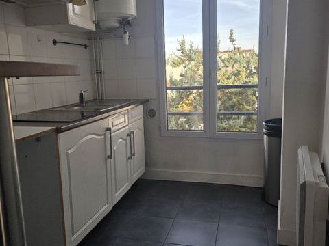   Studio Appartement - 1 pi�ce(s) - 25 m�