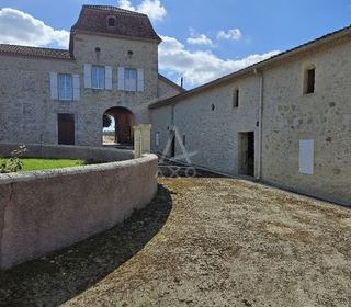  Maison � vendre 14 pi�ces 400 m�