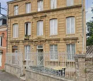  Immeuble � vendre 366 m�