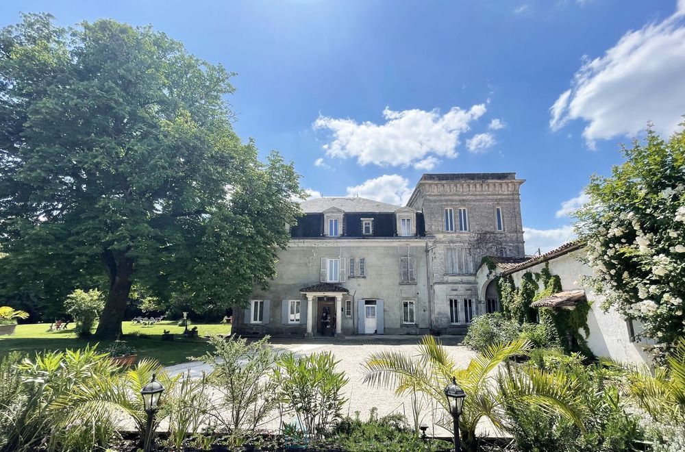 � vendre  Propri�t�/ch�teau Cherves-Richemont (16370)