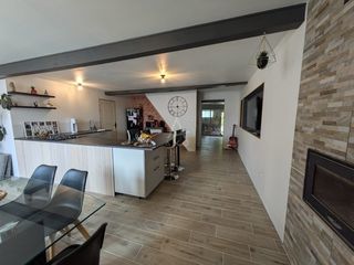  Maison � vendre 5 pi�ces 210 m�