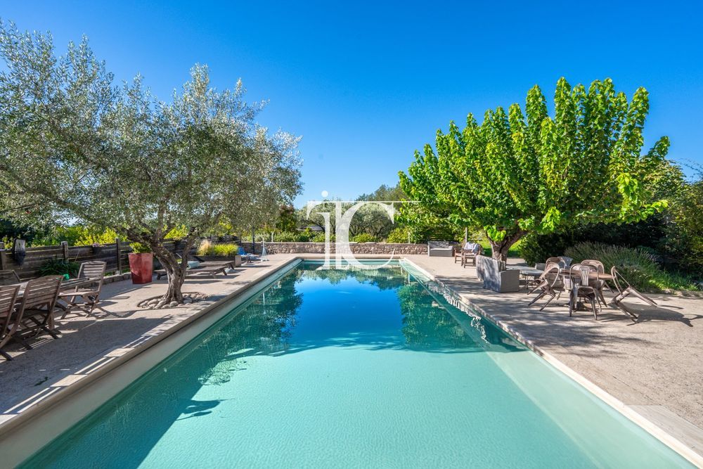 � vendre  Villa Les Vans (07140)