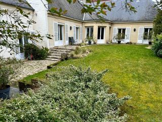  Maison � vendre 9 pi�ces 280 m�