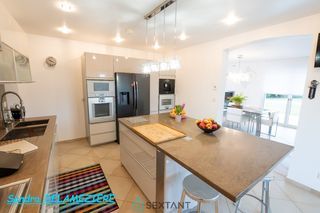  Villa � vendre 7 pi�ces 213 m�